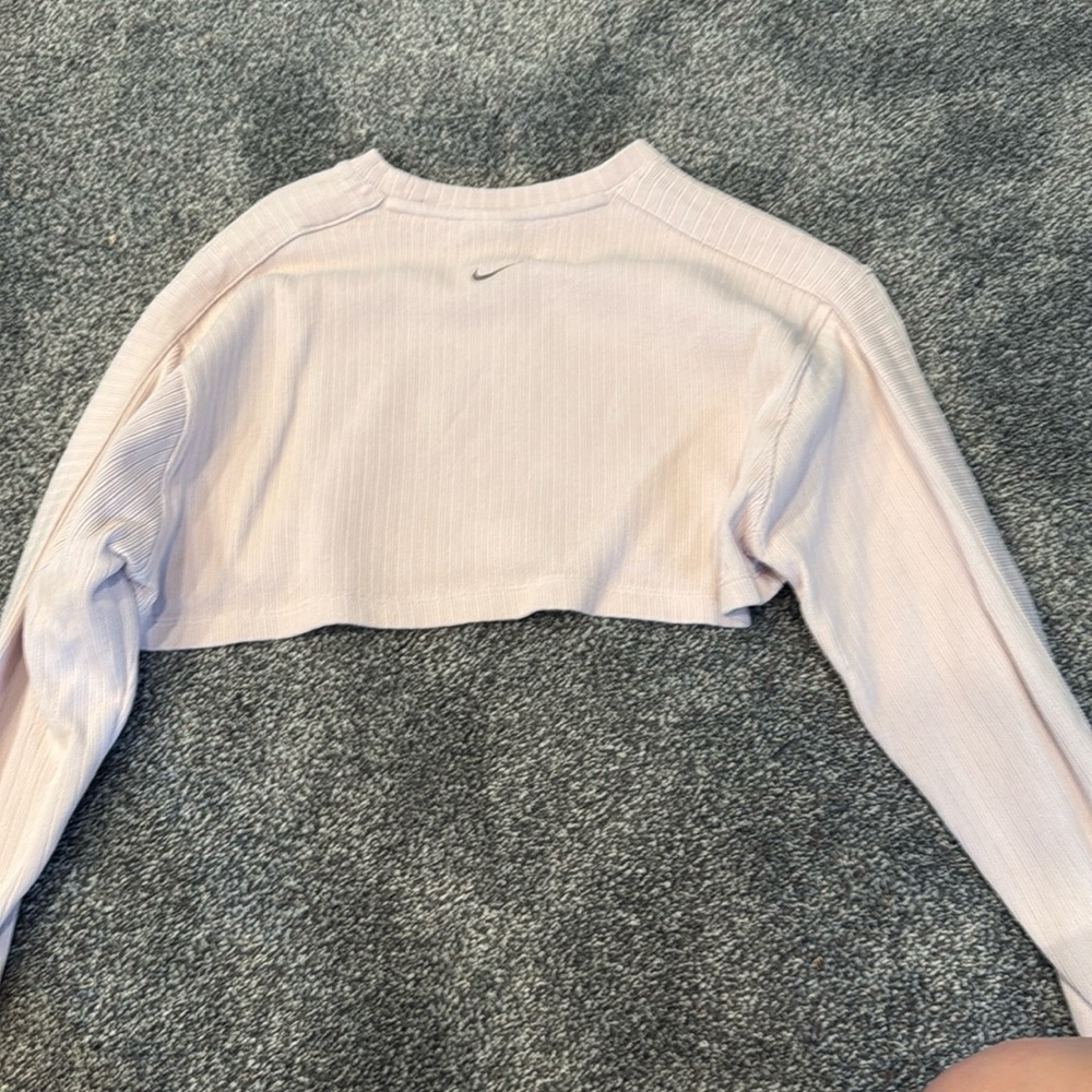 Nike long sleeve super crop pink sweat shirt